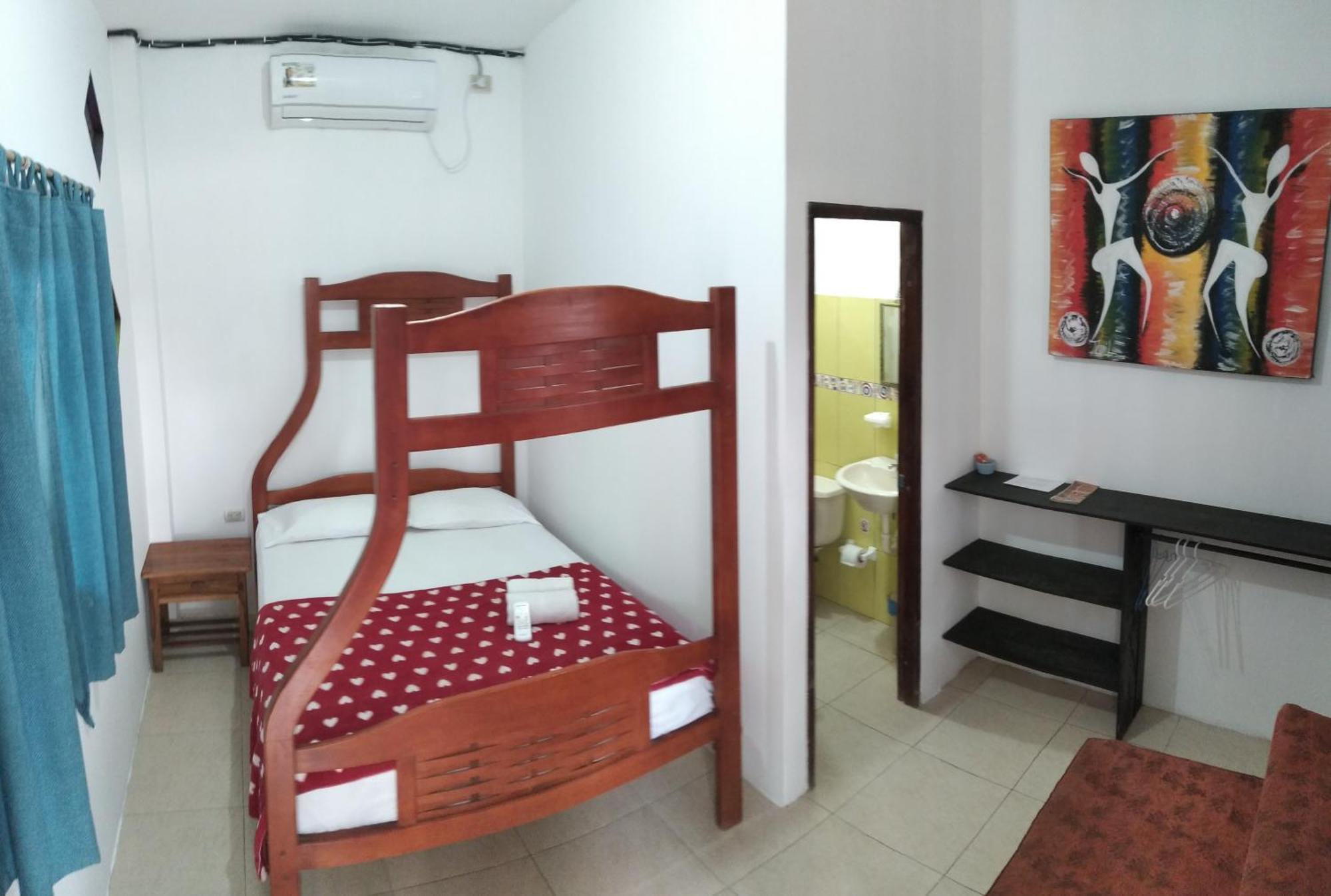 Hostal Casa Taisha Montañita Exteriér fotografie