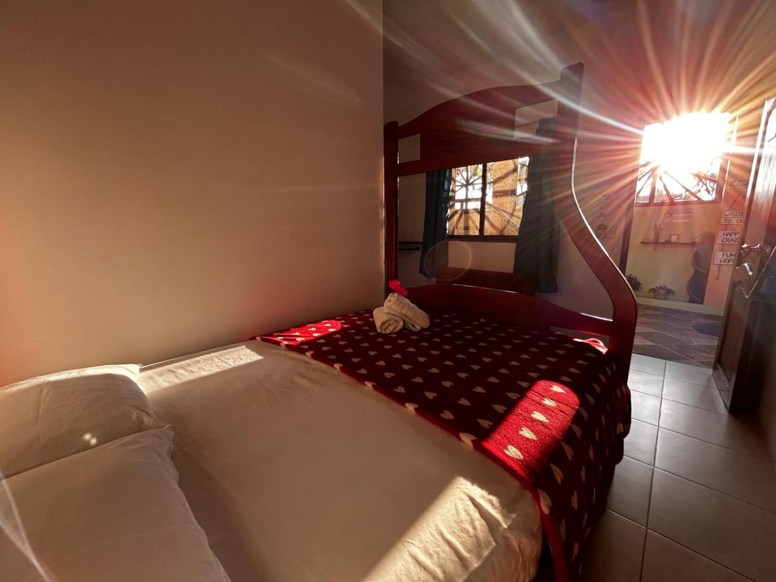 Hostal Casa Taisha Montañita Exteriér fotografie
