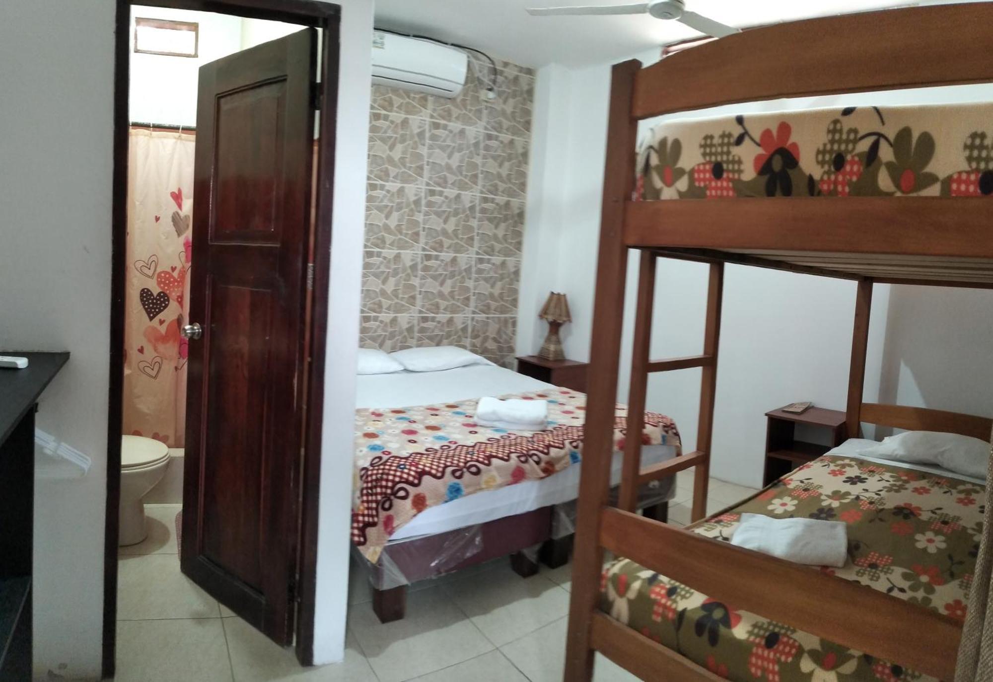 Hostal Casa Taisha Montañita Exteriér fotografie