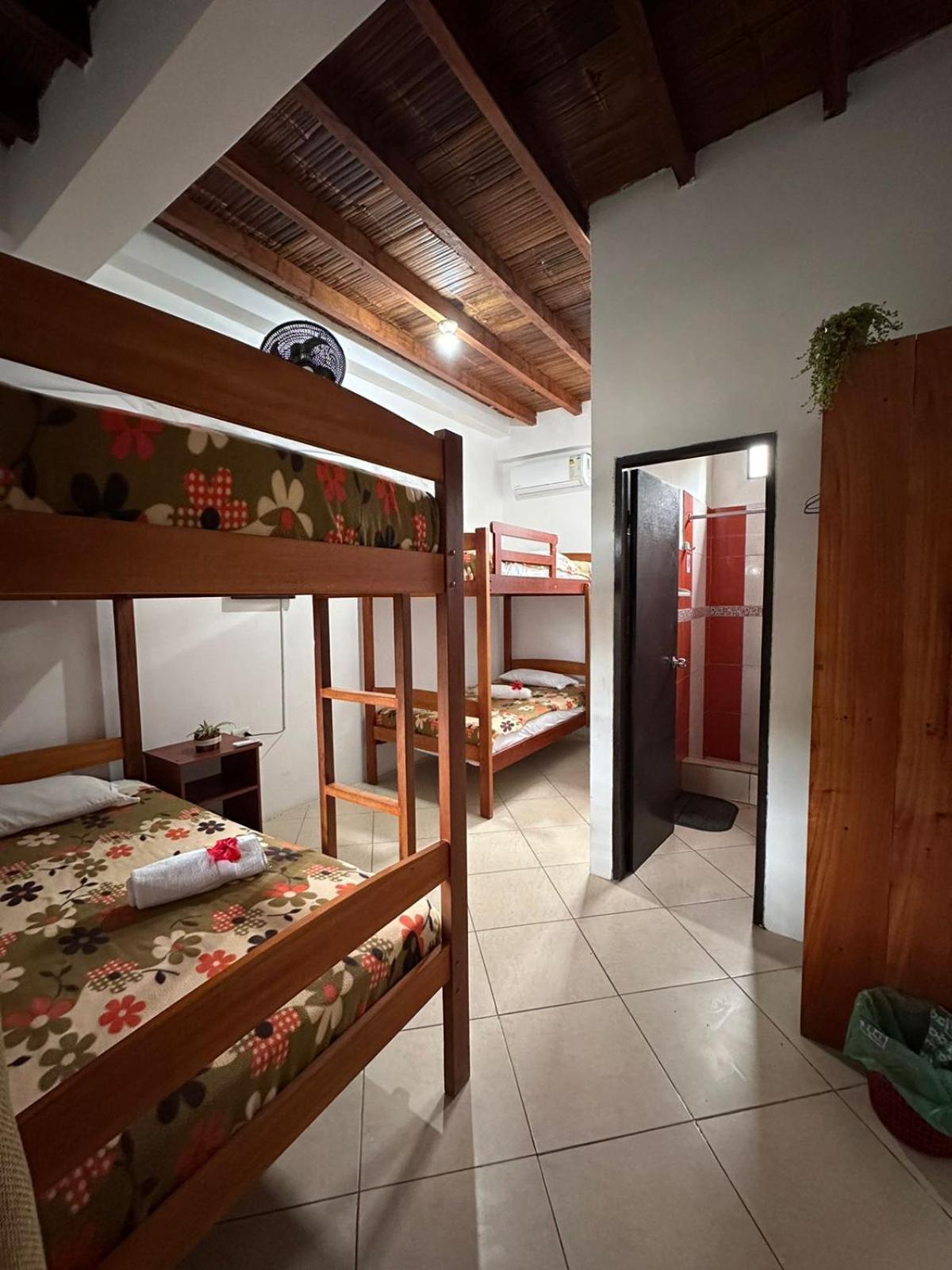 Hostal Casa Taisha Montañita Exteriér fotografie
