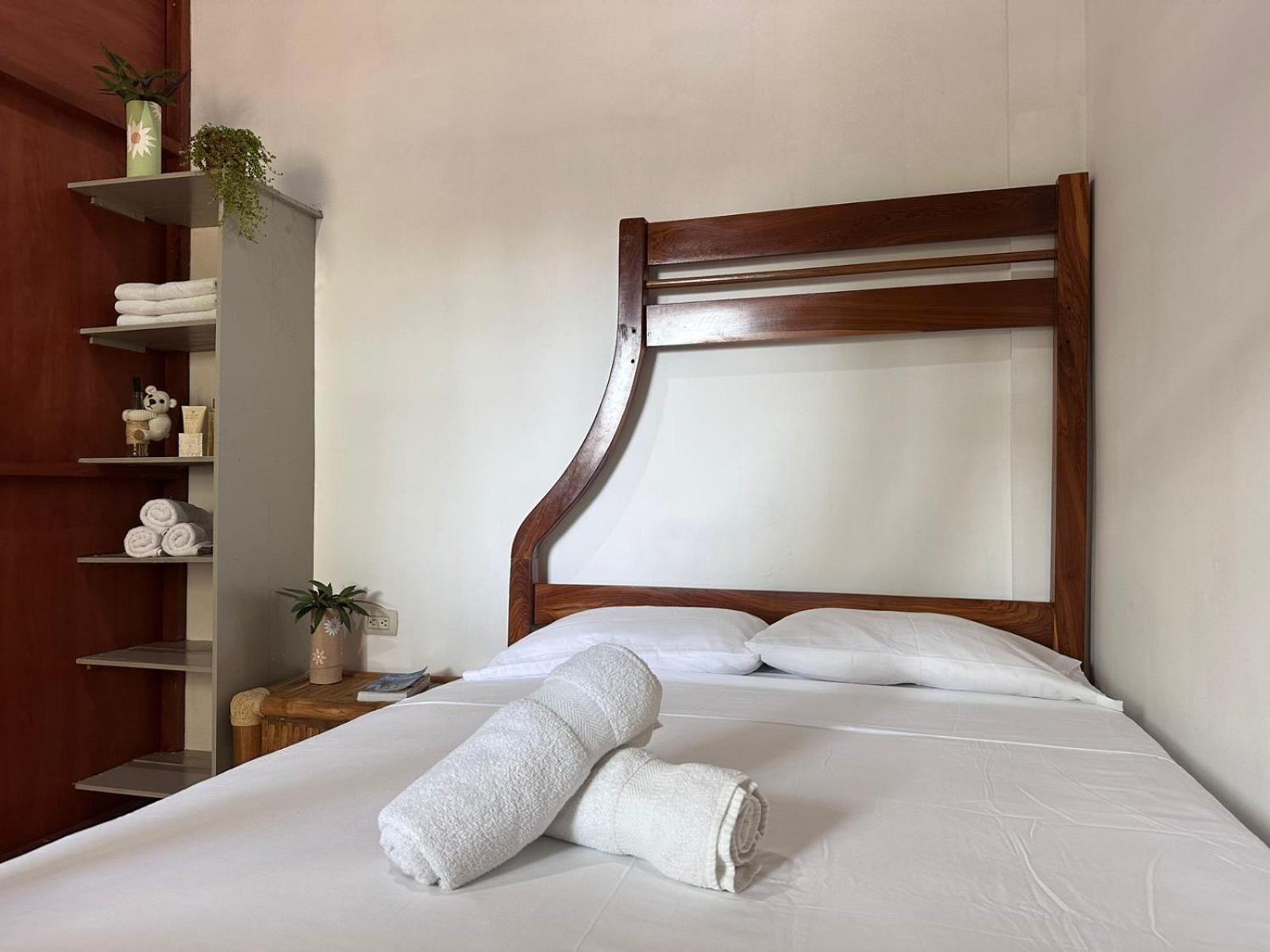 Hostal Casa Taisha Montañita Exteriér fotografie