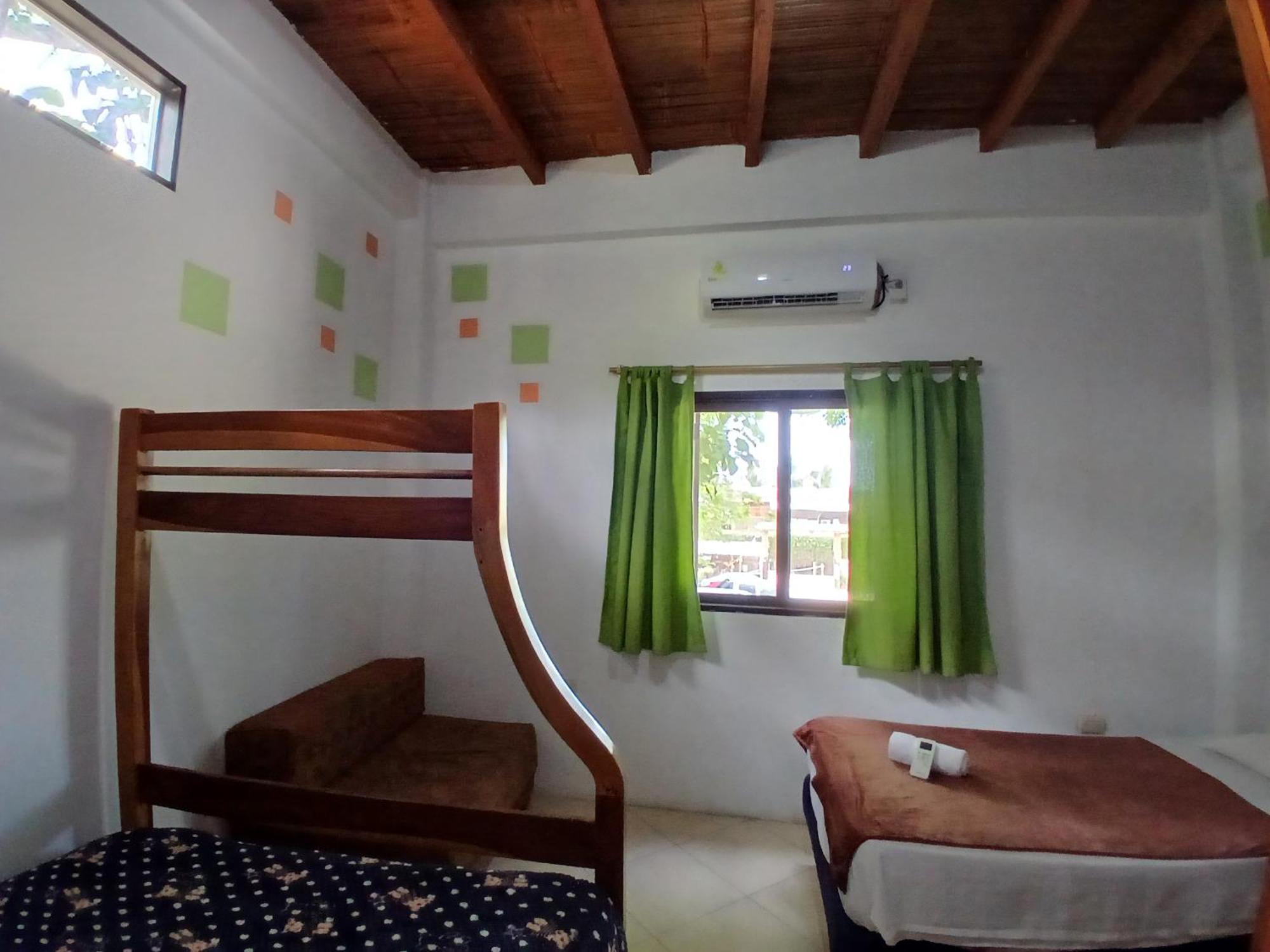 Hostal Casa Taisha Montañita Exteriér fotografie